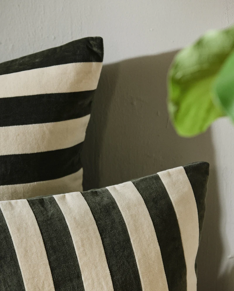 Напірник ALHENA, 48&times;68 см 2685 фото