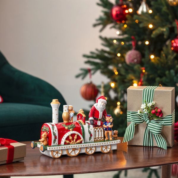 Порцелянова фігурка &ldquo;Локомотив зі Святим Миколаєм та подарунками&rdquo; Christmas Toys Memory Villeroy & Boch 14-8602-6544 фото