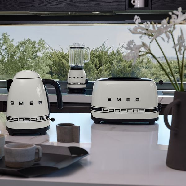 Тостер Porsche x SMEG&nbsp; TSF01PCWEU фото