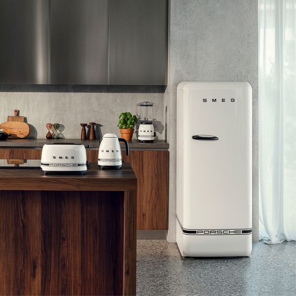Тостер Porsche x SMEG&nbsp; TSF01PCWEU фото